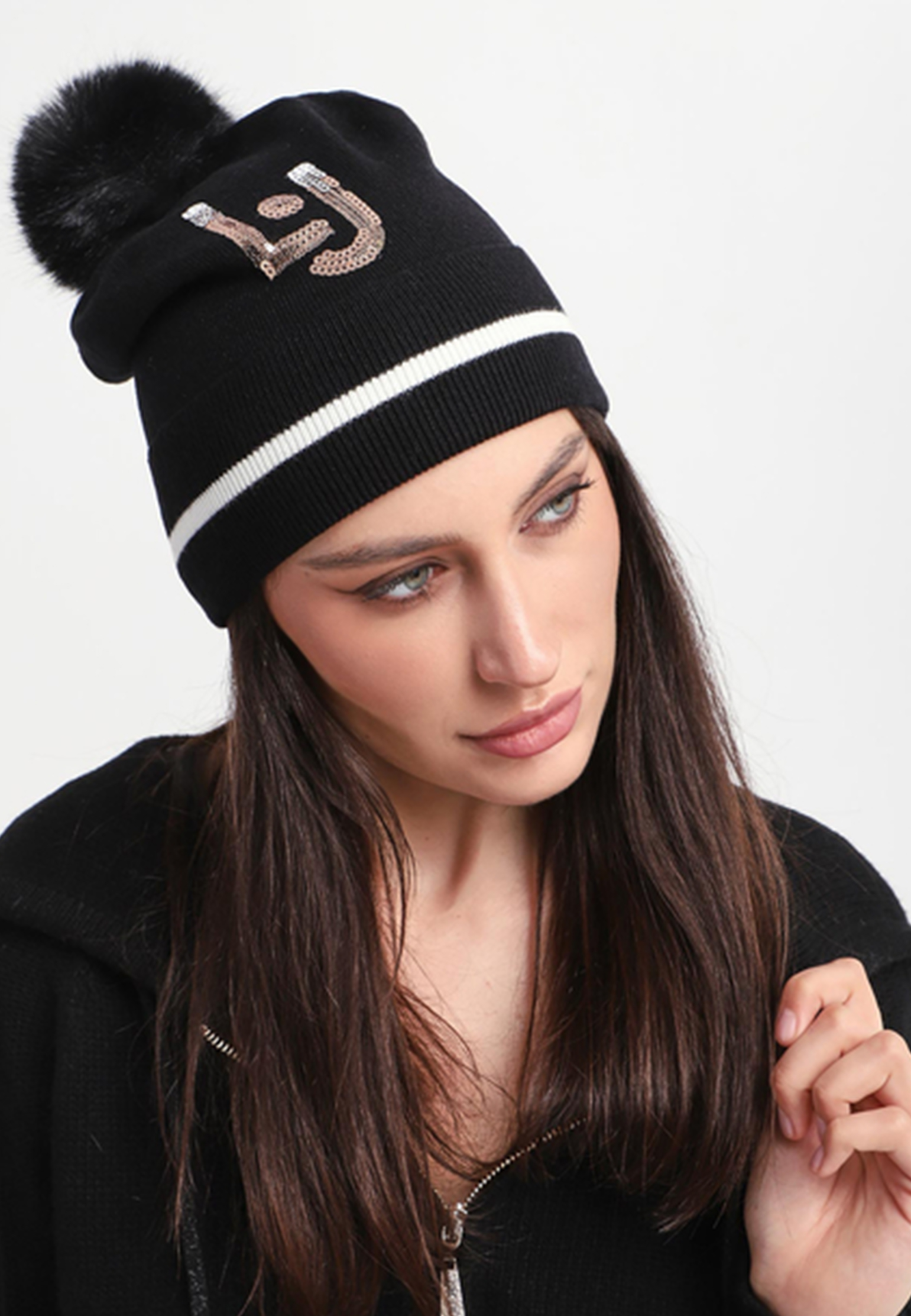 картинка Шапка LIU JO от магазина Одежда+