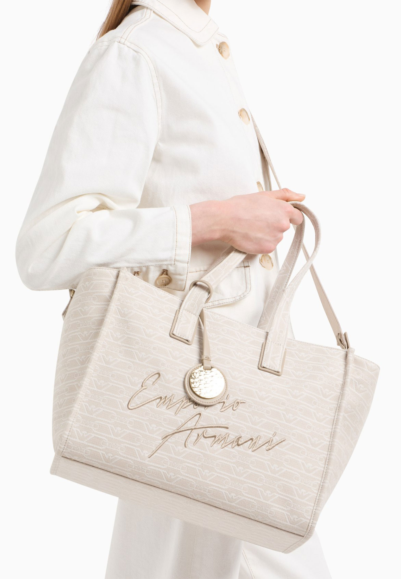 картинка Сумка EMPORIO ARMANI от магазина Одежда+