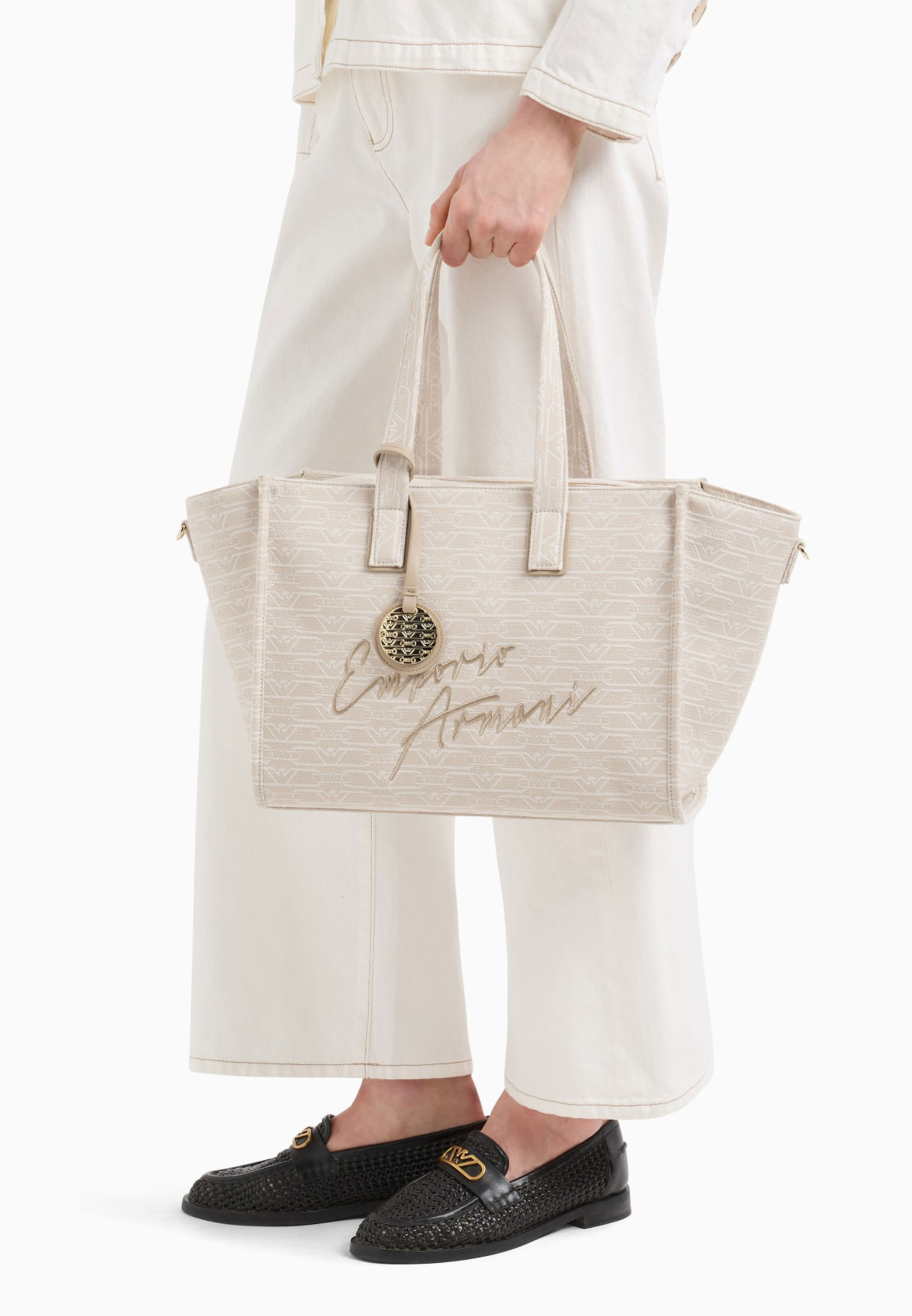 картинка Сумка EMPORIO ARMANI от магазина Одежда+